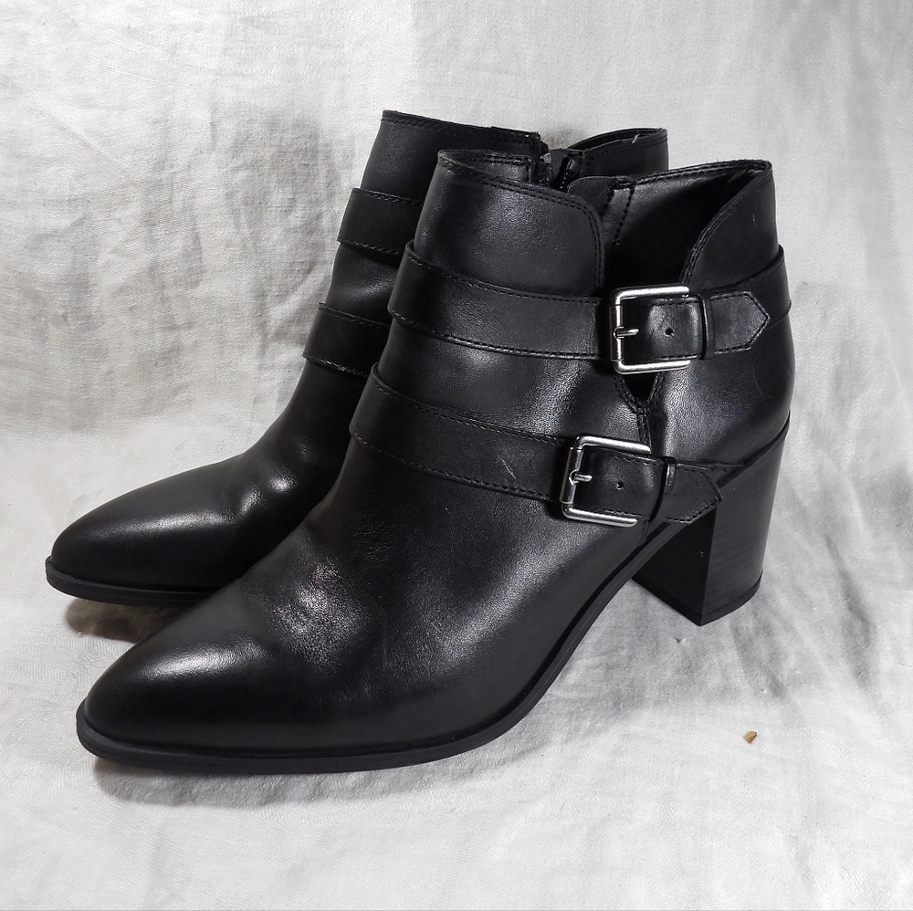 Franco Sarto Women's Boots Block Heel Black Leather Zip Bootie sz. 9.5